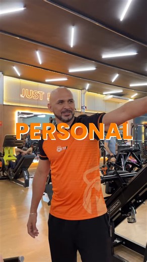 Academia Meta Fit - Musculação | Funcional | Pilates on Instagram: "O fantástico universo dos personais… cada um mais original que o outro. 🌚 Aproveitando que a semana tá só começando: 👇 Conta aí nos comentários qual desses é o seu personal… E já marca ele pra lembrar o quanto ele é um querido (apesar dele não acreditar haha)"