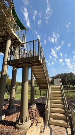 Did you know we have a two-story water slide that’s a guest favorite? It’s a big hit with kids—and grown-ups too! Plus, the view from the top is one of the best on property. Don’t forget to take a ride during your next visit! 💦🛝🌳 | Hyatt Regency Hill Country Resort and Villas