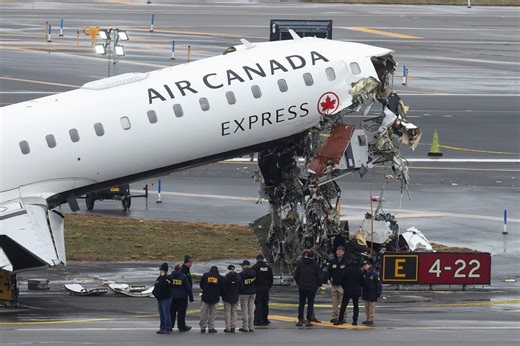 LaGuardia crash cockpit audio reveals final three minutes before fatal collision