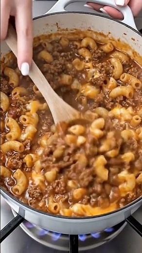 Crockpot Cheesy Beef Macaroni Recipe 🍝🧀 Easy Slow Cooker Comfort Meal #foodreels #easydinner #food