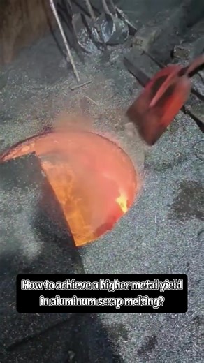 Do you know how to smelt aluminum scraps to achieve a higher water yield?#aluminumequipment #aluminumfactory #casting #aluminum #aluminummelting