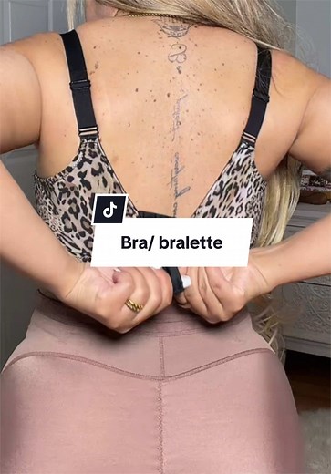 Brasier de encaje con diseño bonito