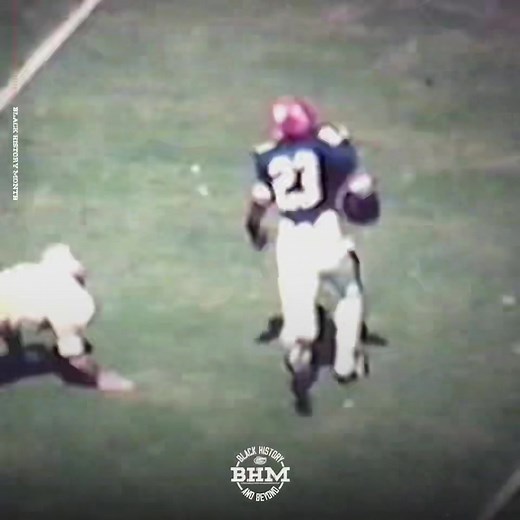 Leonard George (1969-72) A trailblazer, George was the first Black scholarship football player to sign with the University of Florida and was the first Black player to ever record a touchdown in Gators history. He later shifted to defensive back where he started his junior and senior years. We are honored to share his legacy and the impact he has made on the University of Florida and our program. #GoGators | #BlackHistoryMonth | Florida Gators Football