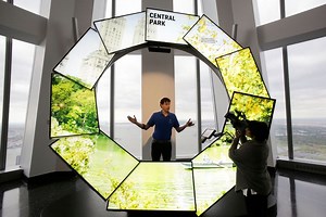 Vast views, high-tech displays at new World Trade Center observatory