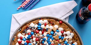 4th of July Cookie Pizza Is Our Favorite Holiday Treat
