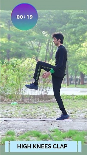 30 Seconds High Knees Clap