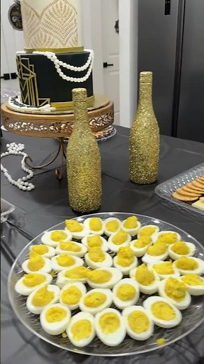 1920s Themed Party & Decorations - Roaring 20s
