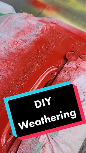 #diy #starwars #galaxysedge #starwarstiktok #astromech #droids #droidescapepod #droid #backpack #mubosdroidbuildersclub #batuu #weathering #paint #rustoleum #sugar #paintchip