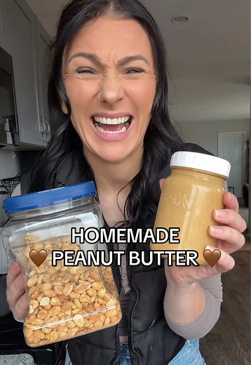Homemade Peanut Butter Recipe: Easy & Delicious