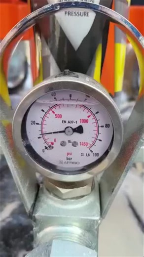 Yesos DMP on Instagram: "Yesos DMP, empresa de reformas integrales especializada en revestimientos. 🚀 ¡En Yesos DMP tenemos nueva integrante! Incorporamos a nuestro equipo la máquina Mixer Sprinter de mortero 3 kW, una tecnología que nos permite aplicar revestimientos acrílicos, morteros y otros materiales de forma más rápida, homogénea y precisa. ✔️ Mayor eficiencia en obra ✔️ Aplicación uniforme ✔️ Mejores acabados ✔️ Optimización de tiempos En Yesos DMP apostamos por la innovación y la mejor