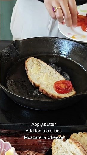 Grilled Tomato Cheese Sandwich #cheese #sandwich #breakfast #healthy