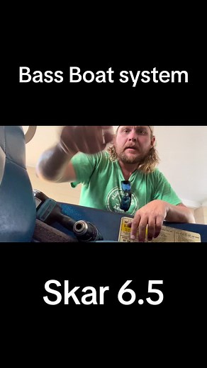 Bass boat sound system pt:1 #bassboat #soundsystem #chaingang #marineaudio #skaraudio #skeeterboats