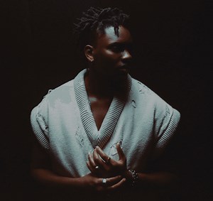 Victor Ray signs to Decca Records and unveils his viral single, "Comfortable"