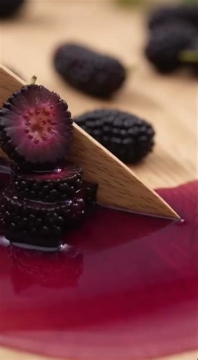 Strawberry Jewel ASMR | Golden Light & Rhythmic Cuts