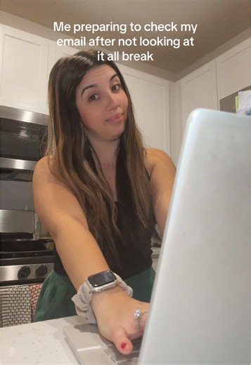 Catch me scrolling through emails until bed 🫠 #teachersoftiktok #teacherhumor #winterbreak #email #fyp