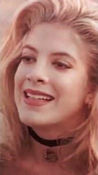 Behind the scenes of Beverly Hills 90210