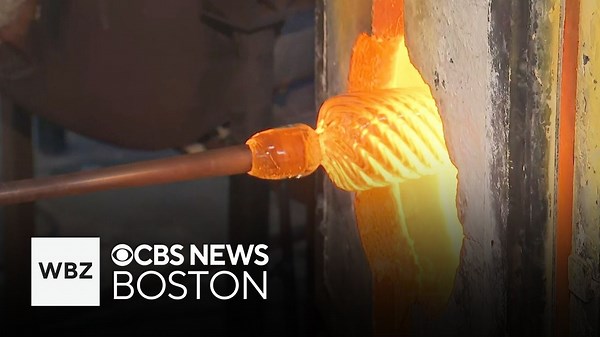 Glass blowing school in Cambridge helping artists develop their craft