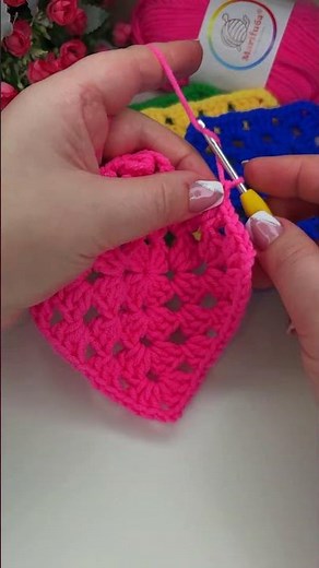Crochet granny square pattern 😍