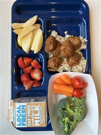 Which tray are you adding to your menu? Cast your vote below! 👇🍴#menu #k12 #schoollunch #recipe #lunch All main dishes made with @Tyson Foods for this video😋