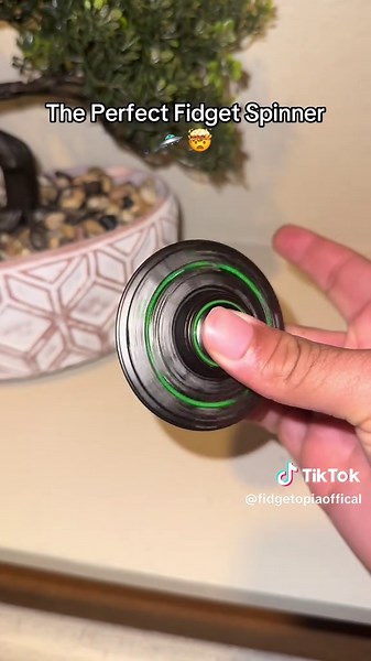 The Perfect Fidget Spinner Experience