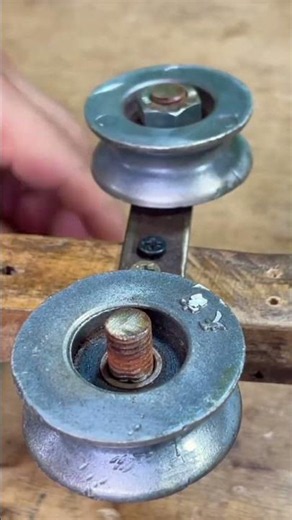 How to Build a Simple DIY Pulley System for Ropes