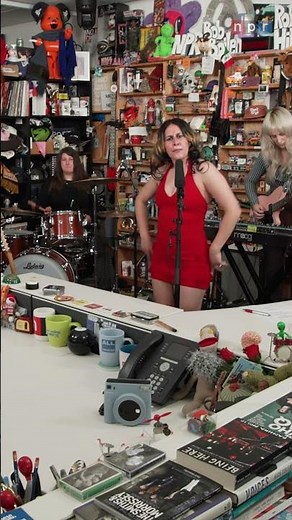 ‪@MannequinPussy‬ take on the ‪@nprmusic‬ Tiny Desk joined by a string quartet 💖