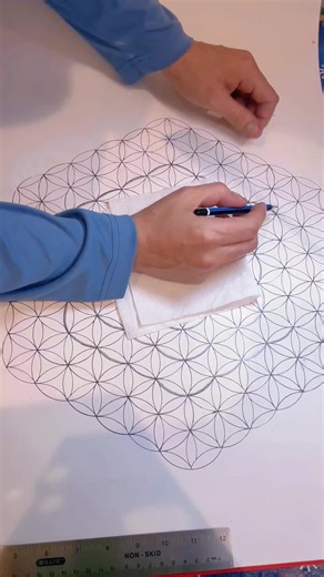 Surface Pattern Design By NYC FALCON#inventor #mathamatics #sacredgeometry