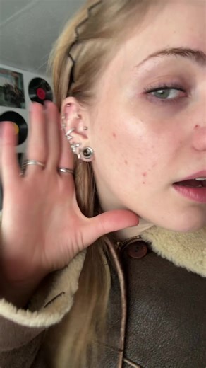 Creative Ways to Style Earrings and Ear Piercings