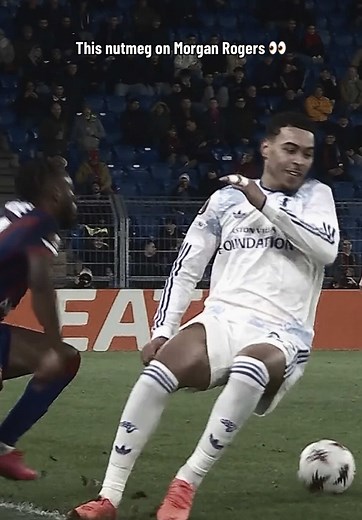 La Final de la Europa League: ¡Nutmeg de Morgan Rogers!
