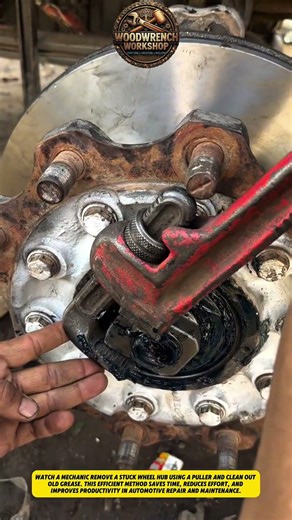 Stuck Wheel Hub Removal Hack | Fast Bearing & Grease Cleanup