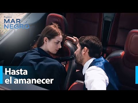 ¡Si me besas, te dispararé! - Mar Negro Capítulo 202 | Fugitiva