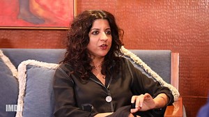 198K views · 1.8K reactions | Director Zoya Akhtar discusses the movies she watched before filming #GullyBoy and recommends a list of essential directors and movies to add to your Watchlist. https://imdb.to/2S2VaAZ | IMDb | Facebook