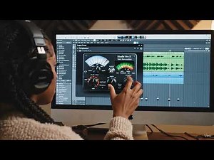 "Vocal Compression in Logic Pro X 🔊 | Clean, Punchy Vocals in Minutes!"