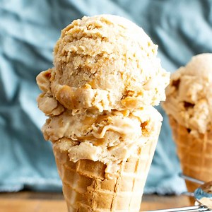 4 Ingredient Banana Peanut Butter Swirl Ice Cream (Vegan, Dairy-Free, Refined Sugar-Free, Gluten-Free, No Churn)