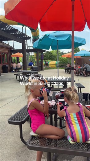 The real question is how many cups of pink lemonade did my kids drink yesterday?? @Holiday World Splashin Safari Unlimited free drinks (water, lemonade, sports drinks, @Pepsi products) are a fun perk included in the cost of park admission. My family brings a small bag of snacks in with us for a full day to keep a handle on anyone getting hangry. When its time for lunch and dinner here is where we love to eat ⬇️ ☀️ Wildebeestro ☀️ • Located in Splashin Safari (a little bit of a walk but worth it)