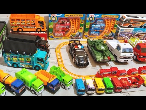 Mainan truk oleng, mobil polisi robot, mobil tank robot, truk polisi OLENG, mobil gas, kreta Thomas