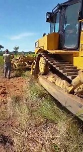 1.2K views · 24 reactions | Check out this Rome disc plough in action with Rovic Africa and Pedro Furtado of LonAgro, Angola. #RovicLeers #RovicAfrica #LonAgro | Rovic | Facebook