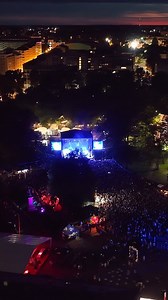 DBTL-festivaalien esiintyjät on julkaistu ja kaikki lippuluokat on avattu myyntiin! 😍 Artistijulkaisun kunniaksi pääsyliput DBTL 2025 -festareille ovat nyt tarjolla huippuedulliseen hintaan! 🤩 👉 Kolmen päivän lippu (TO-LA) 119 € (norm. 199 €) 👉 Kolmen päivän kaverilippu (2 x TO-LA) 199 € (norm. 398 €) 👉 Kolmen päivän Lanson Silver VIP -lippu (TO-LA): 199 € (norm. 299 €) Kampanjahintaisia lippuja on myynnissä rajoitettu erä, joten muista toimia nopeasti! 🏃‍♀️🏃‍♂️💨 Kampanjahinnat ovat voim
