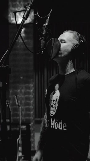 Corey Taylor's ASMR Sound of Silence Experience