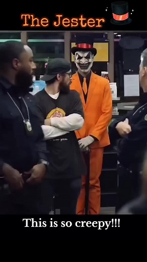 The Jester(2023) This scene is very creepy!! #movie #scary #horror #thejester #thejester2023 #scaryclip #thriller #movieclips #scarymovies