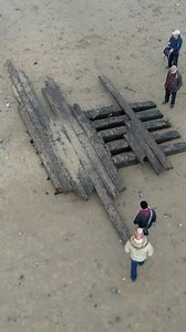 This part of an old ship has washed up on Marske beach 😱 #marske #shipwrecks #history #StormBabet | BBC Tees