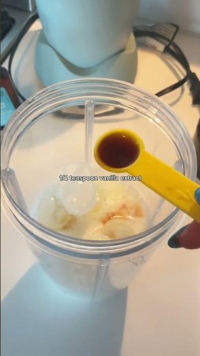 Starbucks vanilla Frappuccino tutorial💚🤍#preppy #starbucks #diy #tutorial #viral #subscribe #fyp