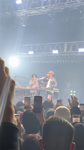 Stuts' New Song: The Wave - A Hip-Hop Surprise