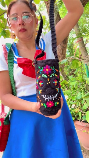 Pedido especial una porta chela de calavera | porta
