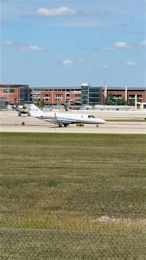 Cessna Citation CJ4 landing on runway 8R at GRR! #airplane #aviation #citationjet #citation #landing