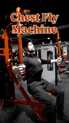 CHEST FLY MACHINE If your shoulders are doing the work, your chest isn’t ❌➡️✅ The incredible chest fly machine by @panattaofficial is all about positioning. Small setup mistakes can take tension off your chest and dump it straight into your shoulders. DON’T: ❌ Round your shoulders forward ❌ Hunch your upper back or drop your head ❌ Turn this into a front-delt exercise DO: ✔️ Sit tall with your chest up and head up ✔️ Retract your shoulder blades before every rep ✔️ Keep a slight bend in your elb