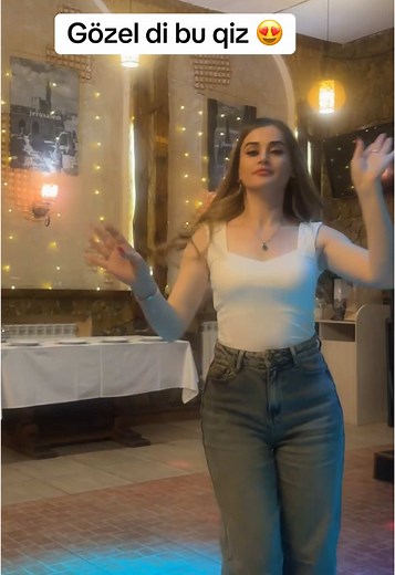 Elvira's Captivating Dance Performance