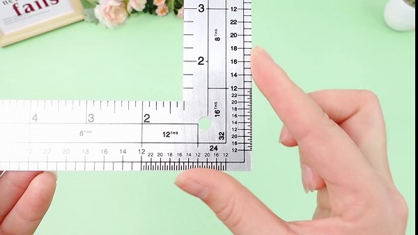 Xuhal 4 Pcs Fashion Sewing Ruler with French Curves Aluminum Designers Ruler Kit Includes Curve, Hip, L Square and Plastic Grading for Design Crafts Sewing