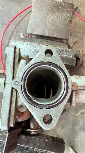 Wire gasket vs aluminum gasket🔧🤔 #bossawin #shortsfeed #satisfying #diy