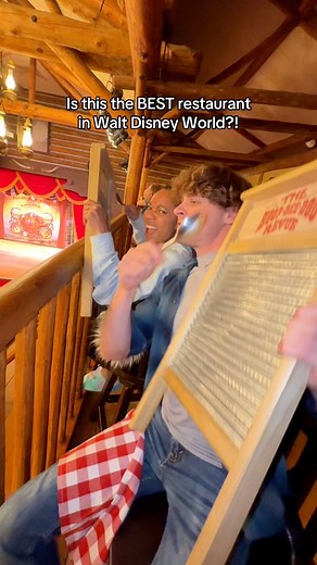 Is Hoop-Dee-Doo Revue the BEST restaurant in Walt Disney World?! #waltdisneyworld #disneyworld #disneyfood | Patrick Dougall